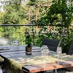 Domaine De La - Hotel, & Restaurant Hotel 4*