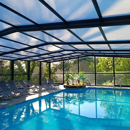 Domaine De La - Hotel, & Restaurant Отель Moulins-les-Metz