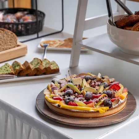 Domaine De La - Hotel, & Restaurant Moulins-les-Metz