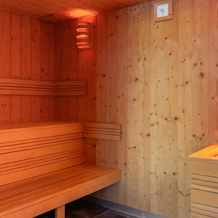 Domaine De La - Hotel, & Restaurant 4* Moulins-les-Metz