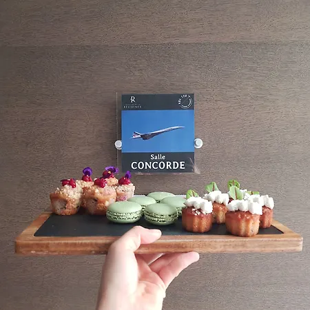 Domaine De La - Hotel, & Restaurant 호텔 4*