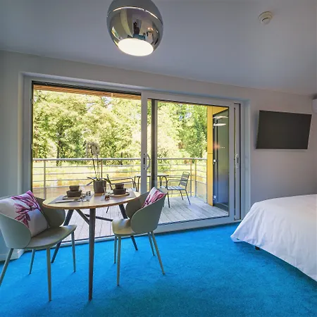 Domaine De La - Hotel, & Restaurant