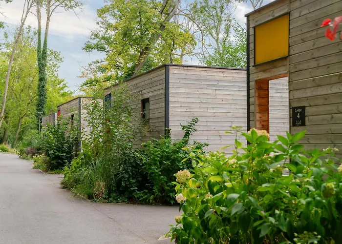 Domaine De La - Hotel, & Restaurant