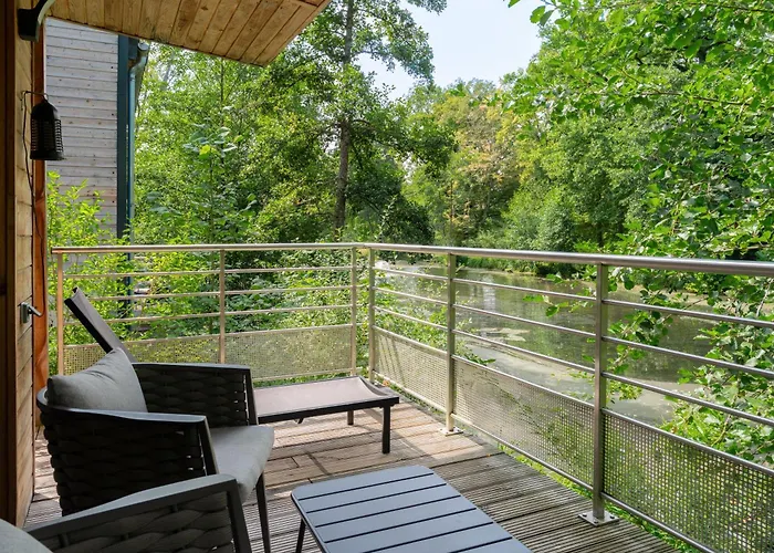 Domaine De La - Hotel, & Restaurant