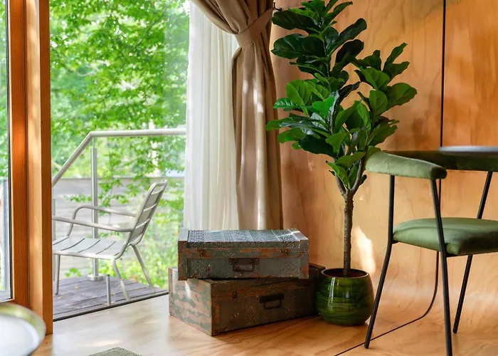 Domaine De La - Hotel, & Restaurant Отель