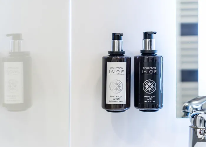 Отель Domaine De La - Hotel, & Restaurant