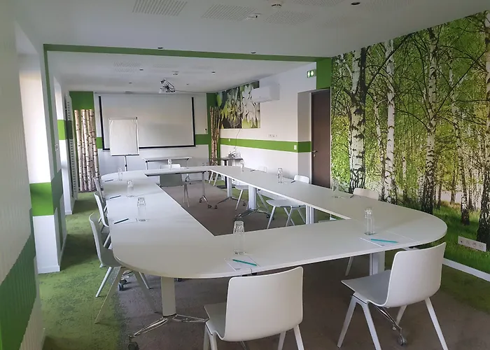 Domaine De La - Hotel, & Restaurant Отель 4*